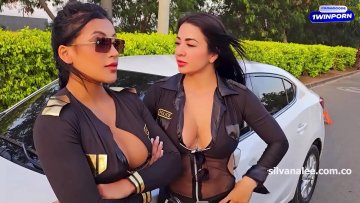 Oficiales latinas curvas peligrosas dominan sospechoso bien dotado